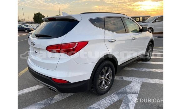 Buy Import Hyundai Santa Fe White Car in Import - Dubai in Ahal Buy Import Hyundai Santa Fe White Car in Import - Dubai in Ahal