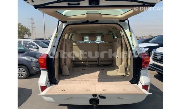 Buy Import Toyota Land Cruiser White Car in Import - Dubai in Ahal Buy Import Toyota Land Cruiser White Car in Import - Dubai in Ahal