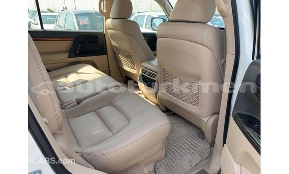 Buy Import Toyota Land Cruiser White Car in Import - Dubai in Ahal Buy Import Toyota Land Cruiser White Car in Import - Dubai in Ahal