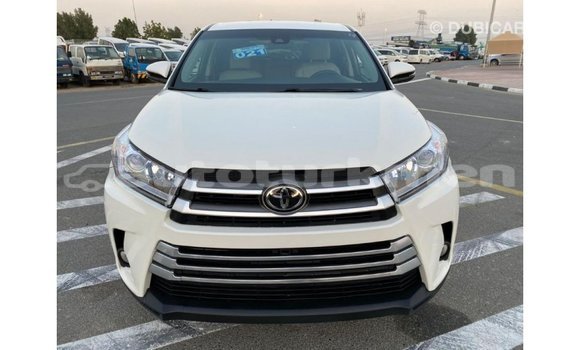 Buy Import Toyota Highlander White Car in Import - Dubai in Ahal Buy Import Toyota Highlander White Car in Import - Dubai in Ahal