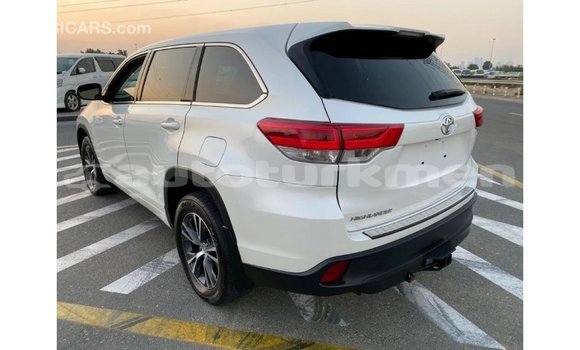 Buy Import Toyota Highlander White Car in Import - Dubai in Ahal Buy Import Toyota Highlander White Car in Import - Dubai in Ahal