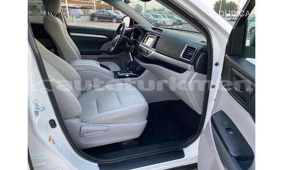 Buy Import Toyota Highlander White Car in Import - Dubai in Ahal Buy Import Toyota Highlander White Car in Import - Dubai in Ahal