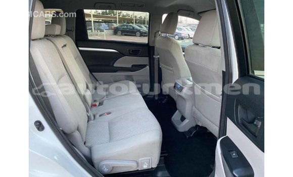 Buy Import Toyota Highlander White Car in Import - Dubai in Ahal Buy Import Toyota Highlander White Car in Import - Dubai in Ahal
