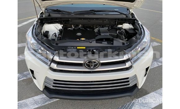 Buy Import Toyota Highlander White Car in Import - Dubai in Ahal Buy Import Toyota Highlander White Car in Import - Dubai in Ahal