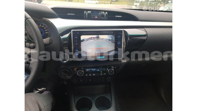 Big with watermark toyota hilux ahal import dubai 1958