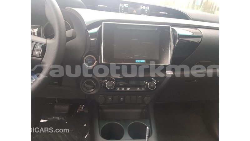 Big with watermark toyota hilux ahal import dubai 1958