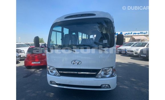 Buy Import Hyundai Chorus White Truck in Import - Dubai in Ahal Buy Import Hyundai Chorus White Truck in Import - Dubai in Ahal
