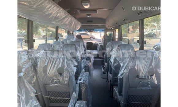 Buy Import Hyundai Chorus White Truck in Import - Dubai in Ahal Buy Import Hyundai Chorus White Truck in Import - Dubai in Ahal