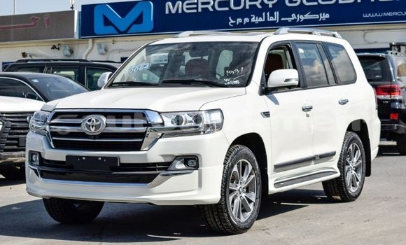 Buy Import Toyota Land Cruiser White Car in Import - Dubai in Ahal Buy Import Toyota Land Cruiser White Car in Import - Dubai in Ahal