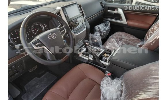 Buy Import Toyota Land Cruiser White Car in Import - Dubai in Ahal Buy Import Toyota Land Cruiser White Car in Import - Dubai in Ahal
