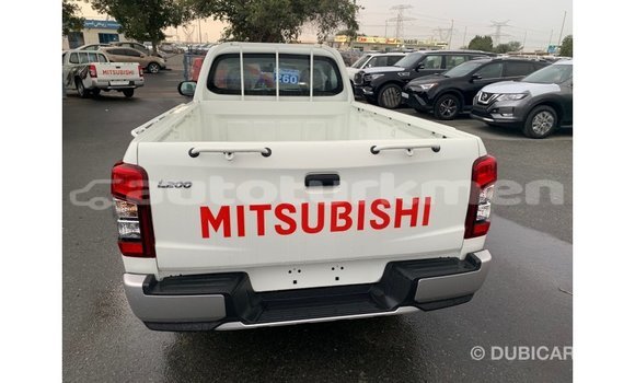 Buy Import Mitsubishi L200 White Car in Import - Dubai in Ahal Buy Import Mitsubishi L200 White Car in Import - Dubai in Ahal