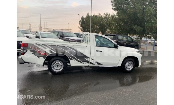 Buy Import Mitsubishi L200 White Car in Import - Dubai in Ahal Buy Import Mitsubishi L200 White Car in Import - Dubai in Ahal