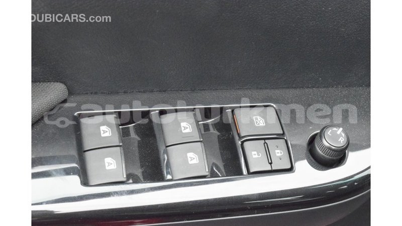 Big with watermark toyota hilux ahal import dubai 2000