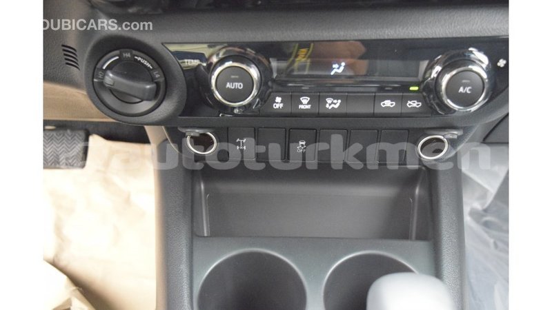 Big with watermark toyota hilux ahal import dubai 2000