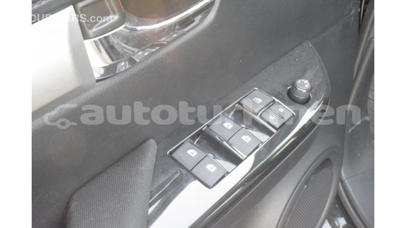 Big with watermark toyota hilux ahal import dubai 2007