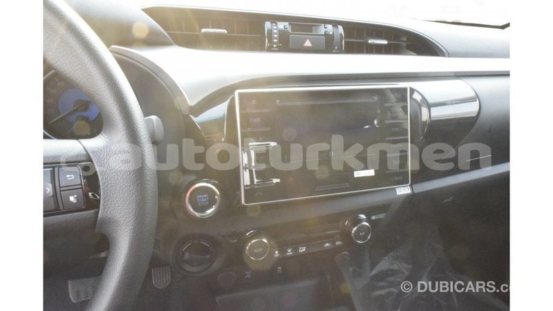 Big with watermark toyota hilux ahal import dubai 2007