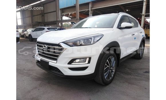 Buy Import Hyundai Tucson White Car in Import - Dubai in Ahal Buy Import Hyundai Tucson White Car in Import - Dubai in Ahal