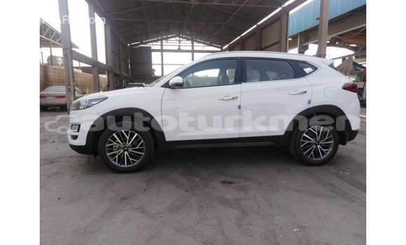 Buy Import Hyundai Tucson White Car in Import - Dubai in Ahal Buy Import Hyundai Tucson White Car in Import - Dubai in Ahal