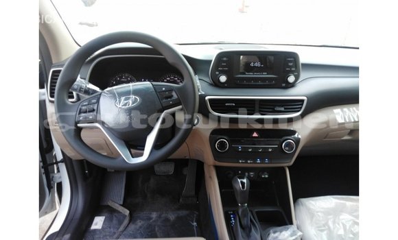 Buy Import Hyundai Tucson White Car in Import - Dubai in Ahal Buy Import Hyundai Tucson White Car in Import - Dubai in Ahal