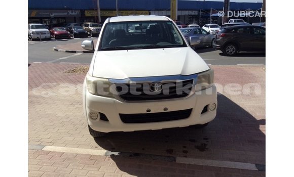 Buy Import Toyota Hilux White Car in Import - Dubai in Ahal Buy Import Toyota Hilux White Car in Import - Dubai in Ahal
