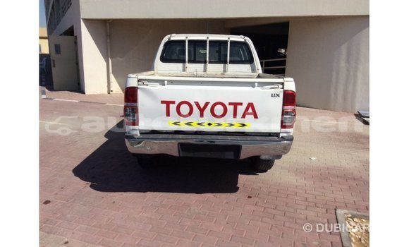 Buy Import Toyota Hilux White Car in Import - Dubai in Ahal Buy Import Toyota Hilux White Car in Import - Dubai in Ahal