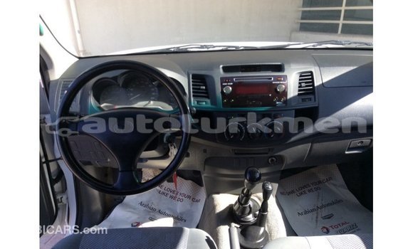 Buy Import Toyota Hilux White Car in Import - Dubai in Ahal Buy Import Toyota Hilux White Car in Import - Dubai in Ahal