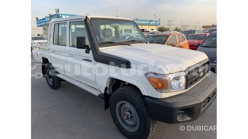 Big with watermark toyota land cruiser ahal import dubai 2042