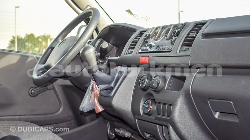 Big with watermark toyota hiace ahal import dubai 2043