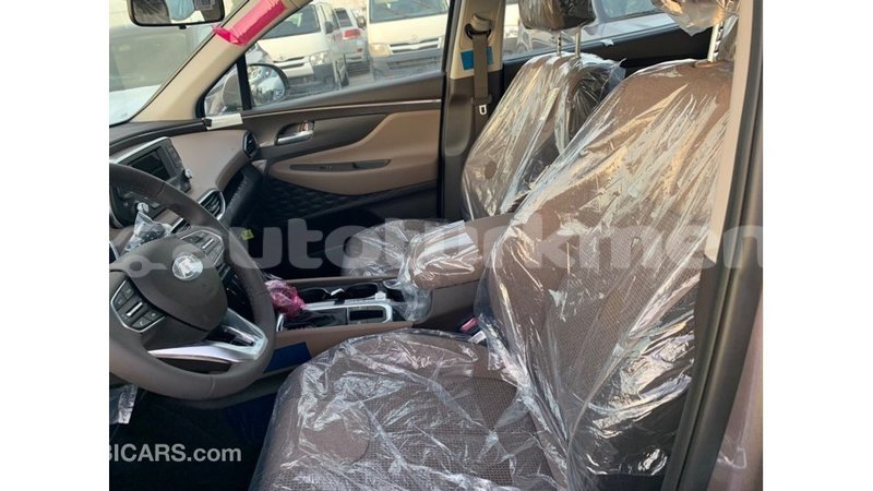 Big with watermark hyundai santa fe ahal import dubai 2047