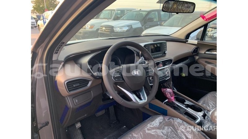 Big with watermark hyundai santa fe ahal import dubai 2047