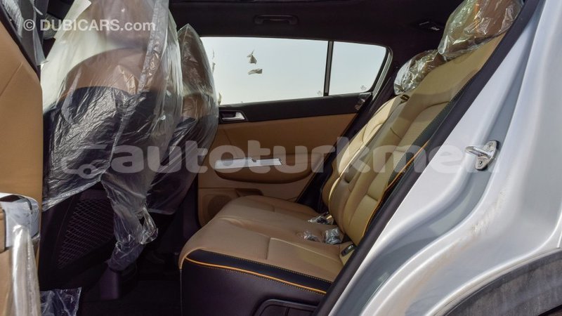 Big with watermark kia sportage ahal import dubai 2052