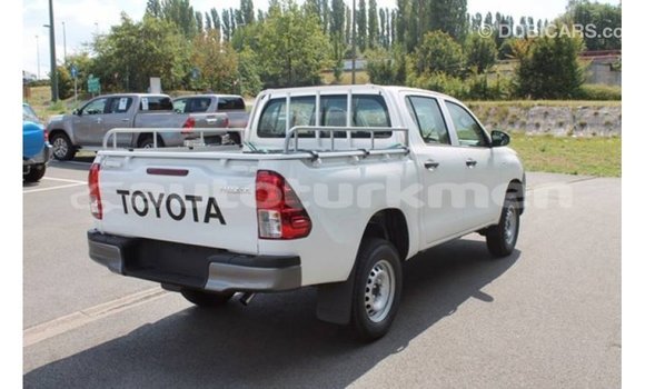Buy Import Toyota Hilux White Car in Import - Dubai in Ahal Buy Import Toyota Hilux White Car in Import - Dubai in Ahal