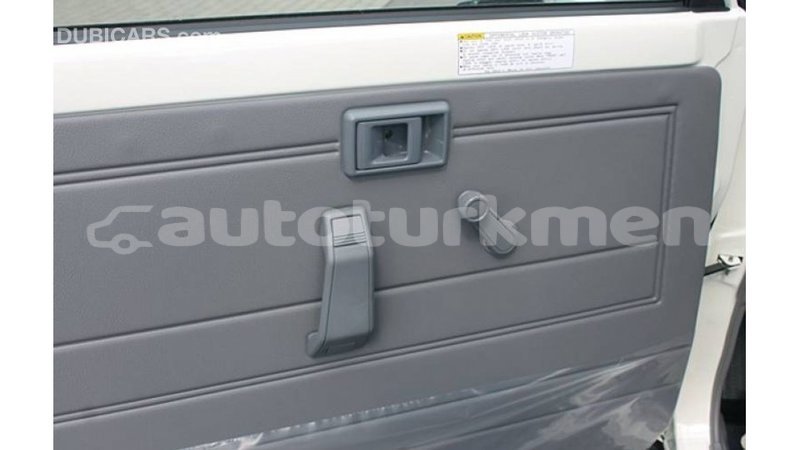 Big with watermark toyota land cruiser ahal import dubai 2075