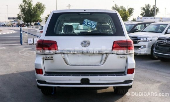 Buy Import Toyota Land Cruiser White Car in Import - Dubai in Ahal Buy Import Toyota Land Cruiser White Car in Import - Dubai in Ahal