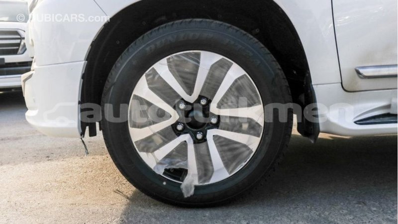 Big with watermark toyota land cruiser ahal import dubai 2087