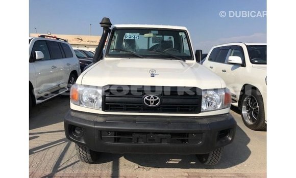 Buy Import Toyota Land Cruiser White Car in Import - Dubai in Ahal Buy Import Toyota Land Cruiser White Car in Import - Dubai in Ahal