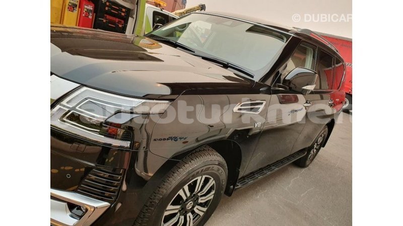 Big with watermark nissan patrol ahal import dubai 2100