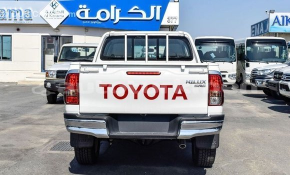 Buy Import Toyota Hilux White Car in Import - Dubai in Ahal Buy Import Toyota Hilux White Car in Import - Dubai in Ahal
