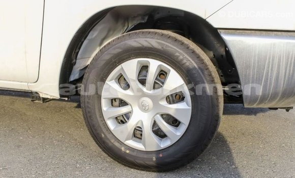 Buy Import Toyota Hilux White Car in Import - Dubai in Ahal Buy Import Toyota Hilux White Car in Import - Dubai in Ahal