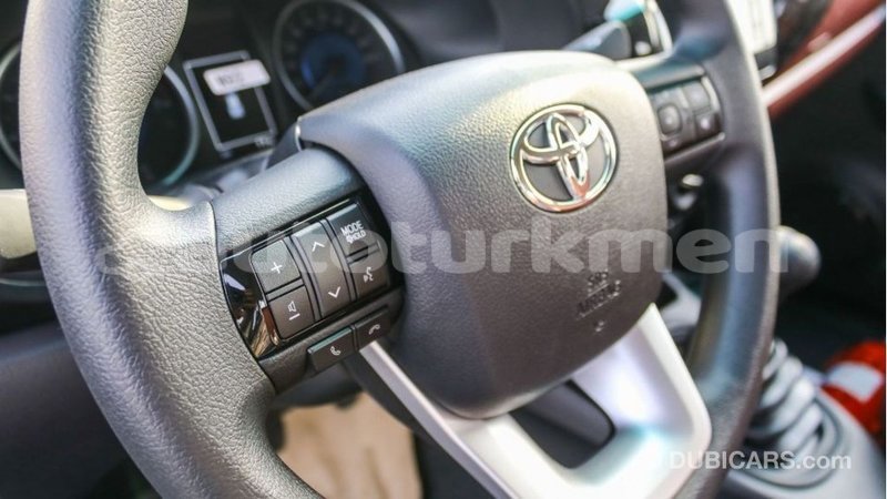Big with watermark toyota hilux ahal import dubai 2111
