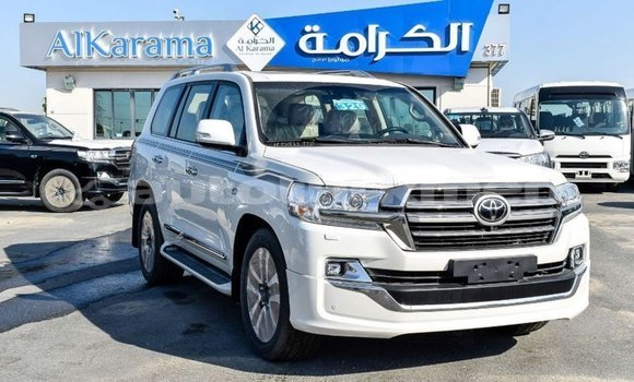 Buy Import Toyota Land Cruiser White Car in Import - Dubai in Ahal Buy Import Toyota Land Cruiser White Car in Import - Dubai in Ahal