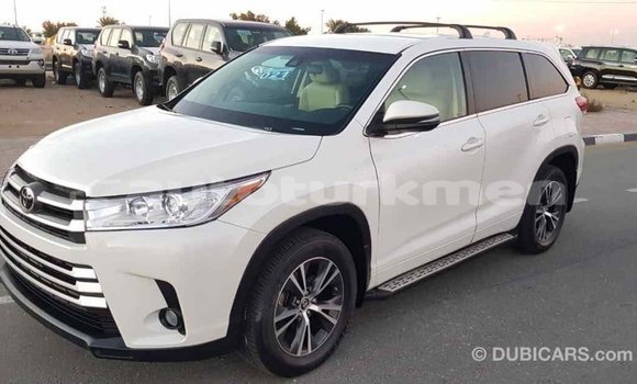 Buy Import Toyota Highlander White Car in Import - Dubai in Ahal Buy Import Toyota Highlander White Car in Import - Dubai in Ahal