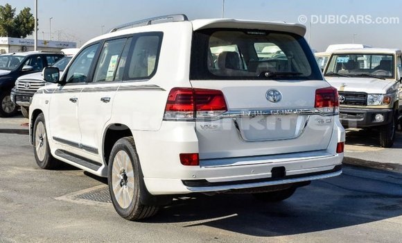Buy Import Toyota Land Cruiser White Car in Import - Dubai in Ahal Buy Import Toyota Land Cruiser White Car in Import - Dubai in Ahal