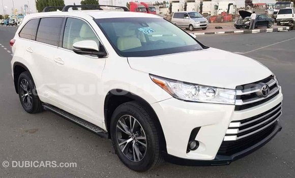 Buy Import Toyota Highlander White Car in Import - Dubai in Ahal Buy Import Toyota Highlander White Car in Import - Dubai in Ahal