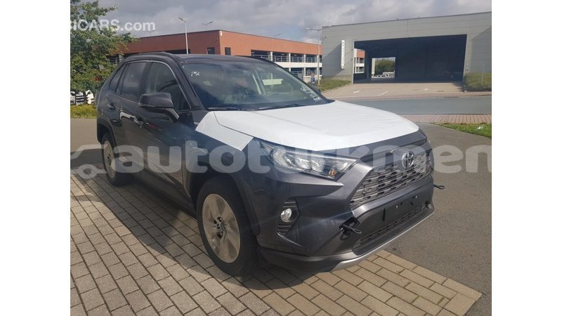 Big with watermark toyota 4runner ahal import dubai 2115