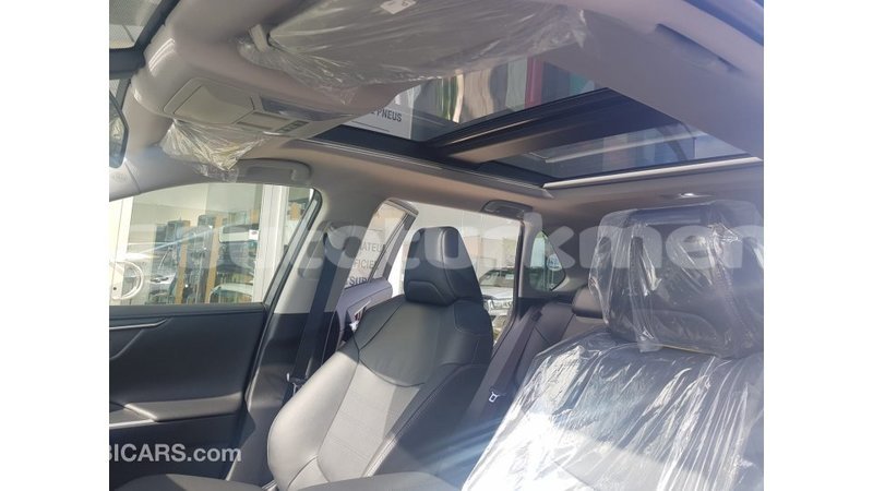 Big with watermark toyota 4runner ahal import dubai 2115