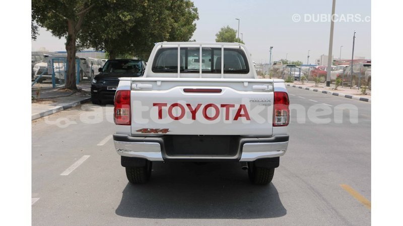 Big with watermark toyota hilux ahal import dubai 2122
