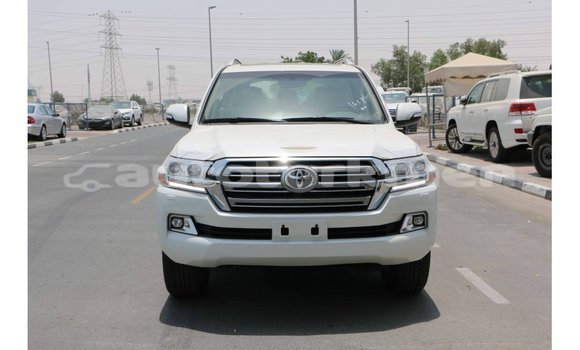 Buy Import Toyota Land Cruiser White Car in Import - Dubai in Ahal Buy Import Toyota Land Cruiser White Car in Import - Dubai in Ahal