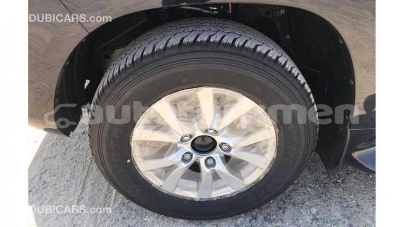 Big with watermark toyota land cruiser ahal import dubai 2152