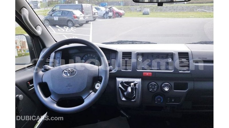 Big with watermark toyota hiace ahal import dubai 2155